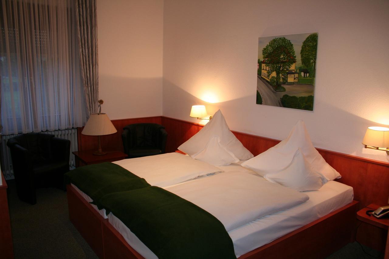 Hotel Haus Von Der Heyde à Iserlohn Extérieur photo